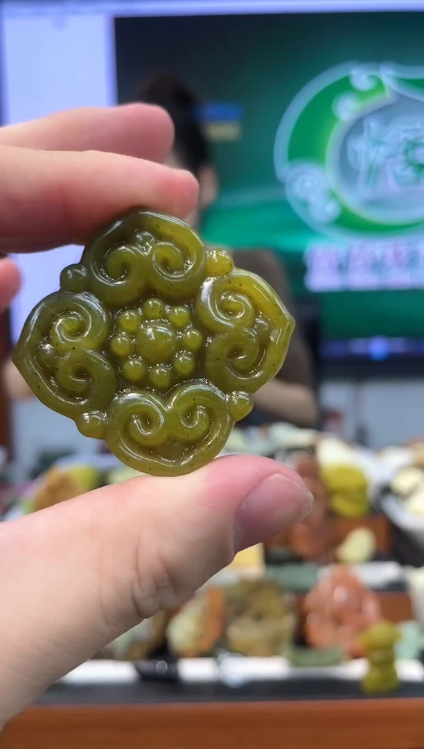 【闪购商品】岫玉吊坠未镶嵌多样性发货*拍一发一