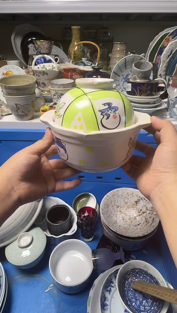 中古瓷器，默认微瑕-一个漂亮的大沙锅