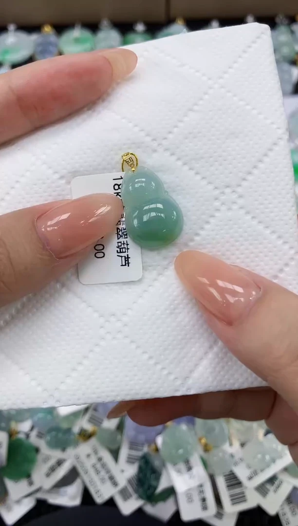 颈饰未镶嵌翡翠11111111111