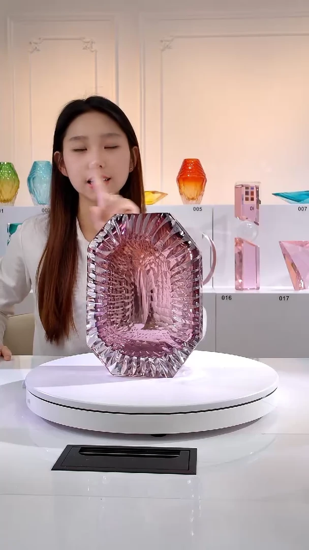 紫色手刻摆件花器