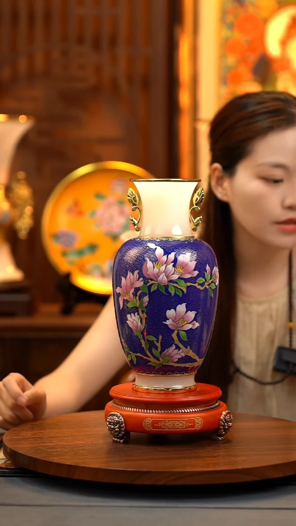 景泰蓝白玉蓝花瓶  大师孤品一套