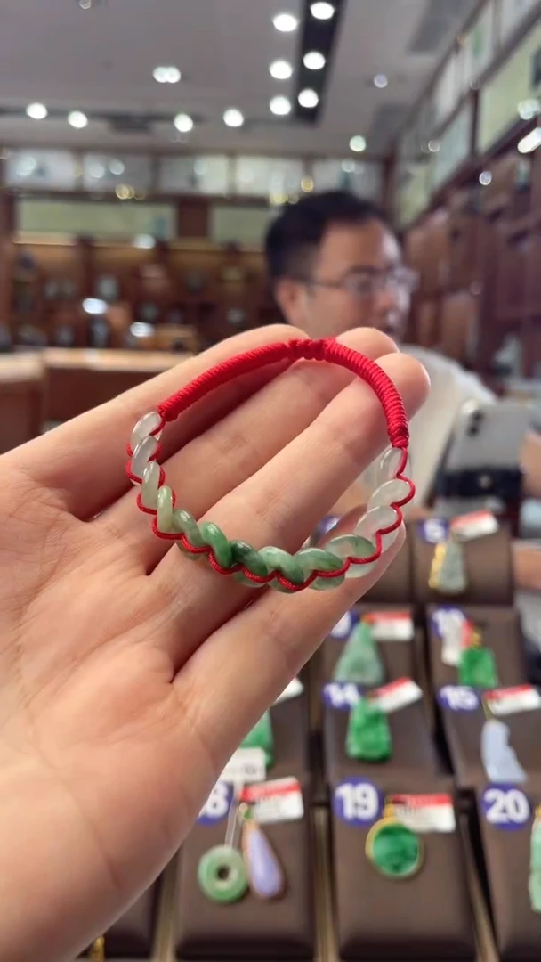 【闪购商品】翡翠颈饰未镶嵌平安扣  手绳