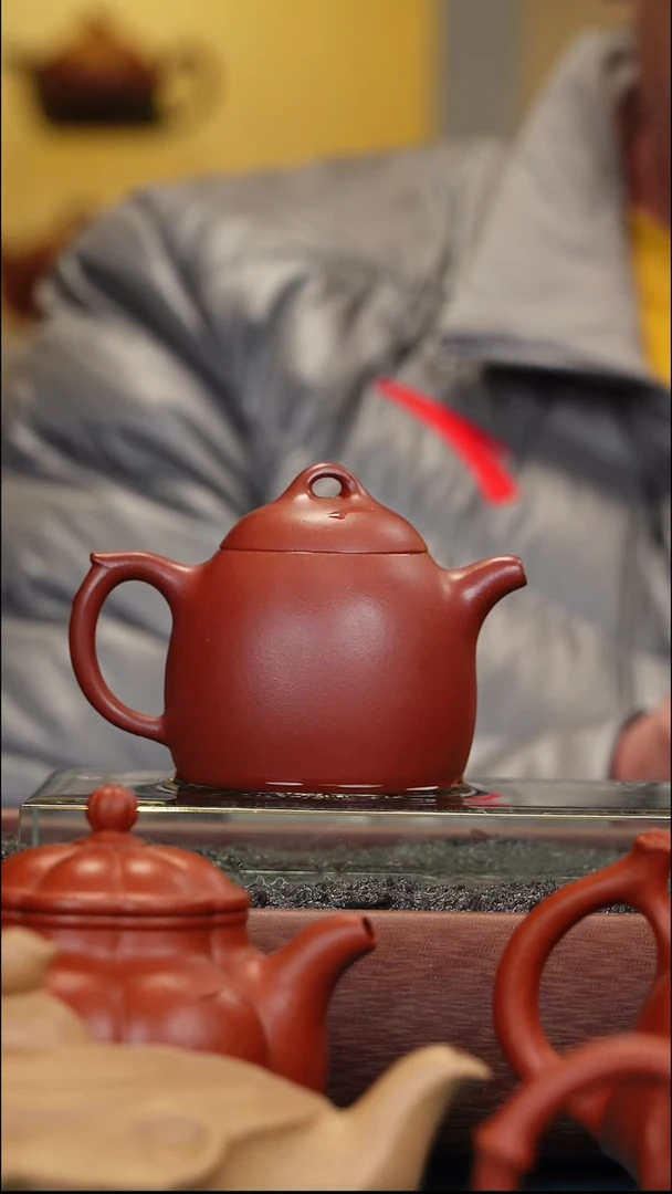 茶壶紫砂秦权 清水泥 俞志贤制