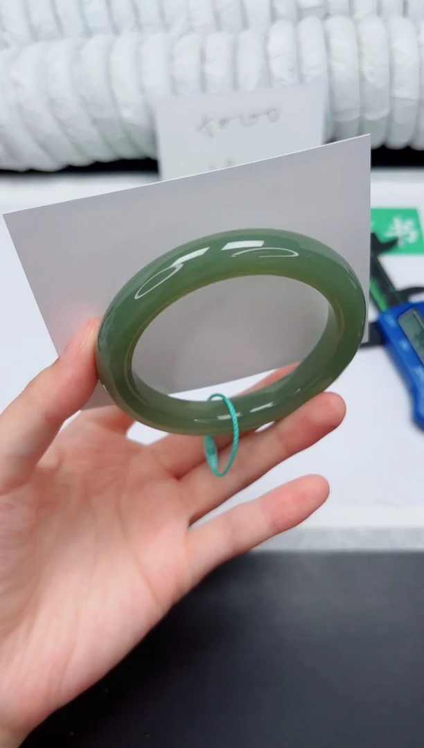 未镶嵌手镯和田玉60-57.3QS5