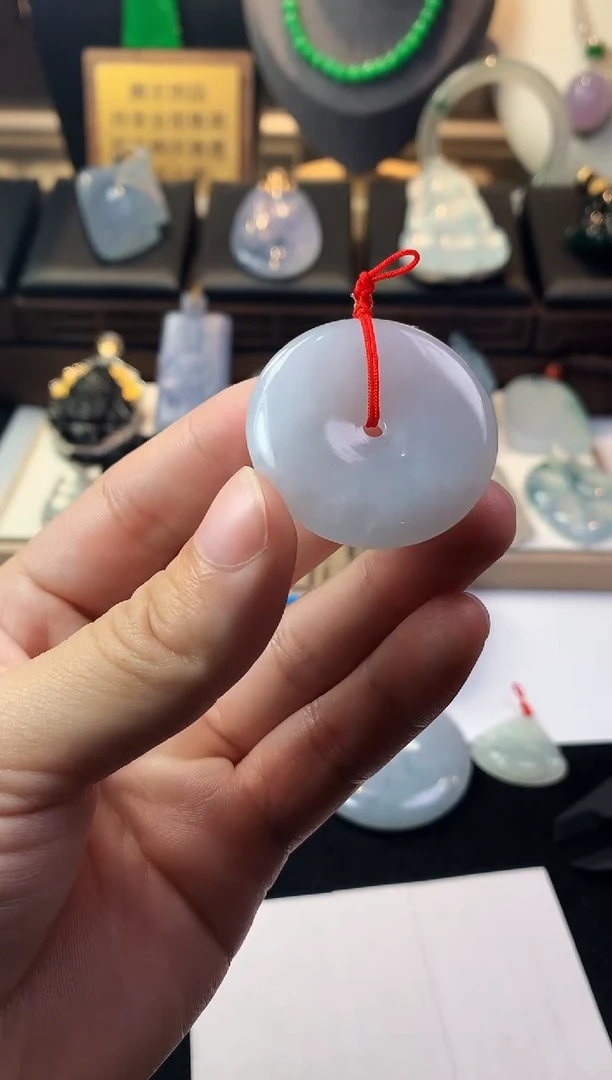 未镶嵌定制翡翠四*豆毛货不退不换