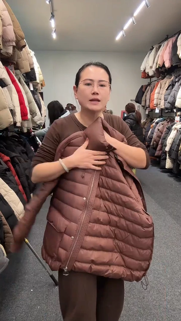 艾雨衣尚一秒闪购羽绒服