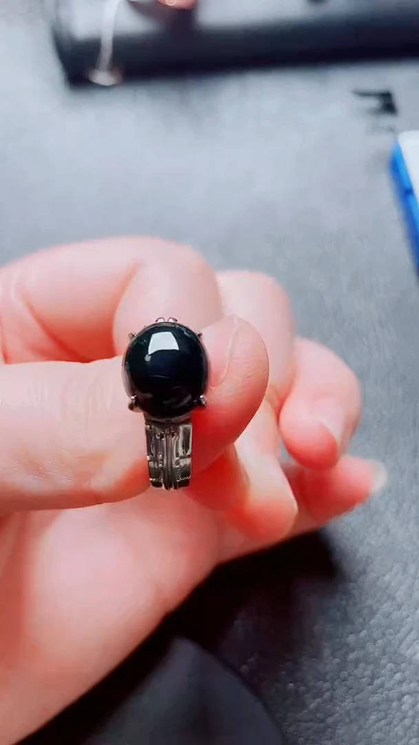 银S925镶嵌戒指翡翠1111