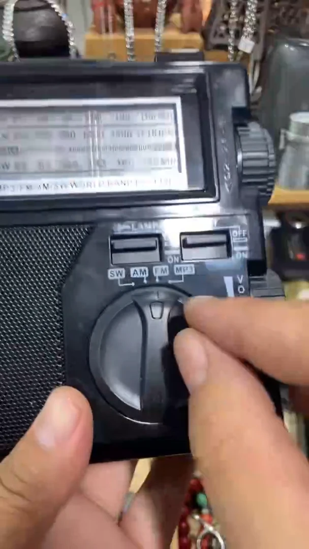 瓷片闪购商品  如图所示
