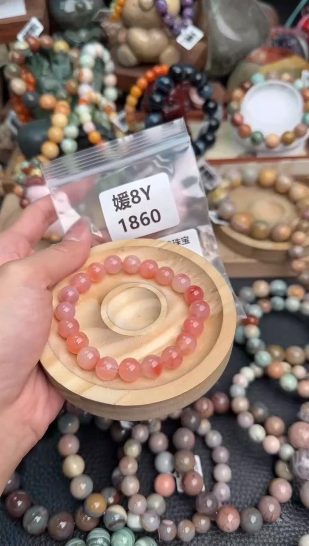 石英质玉未镶嵌手链8Y1860