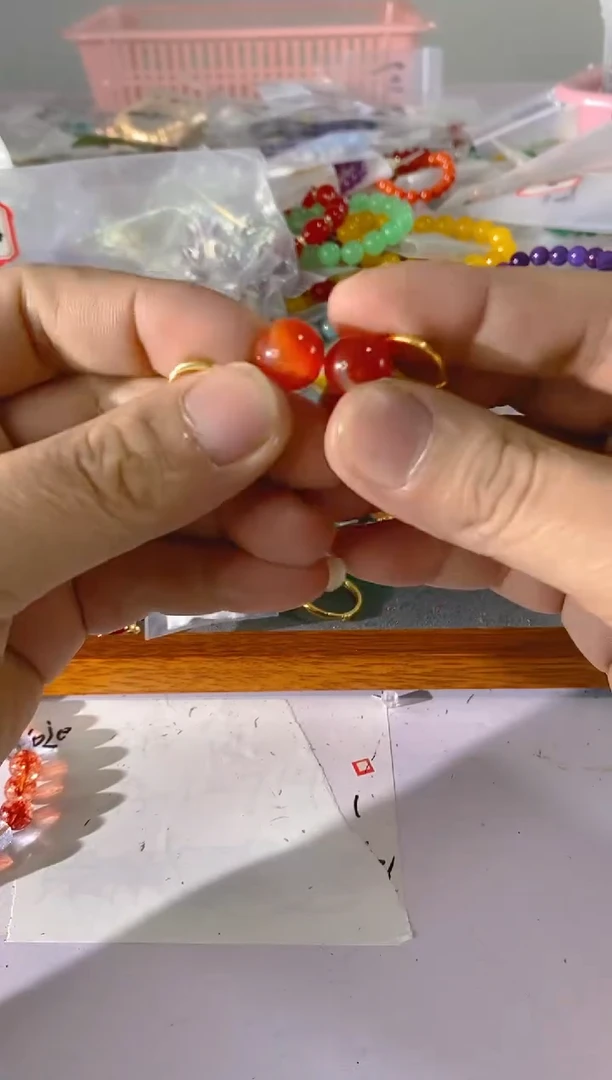 【闪购商品】水晶颈饰银S925镶嵌98红宝，蓝宝，多样性发一件赠链