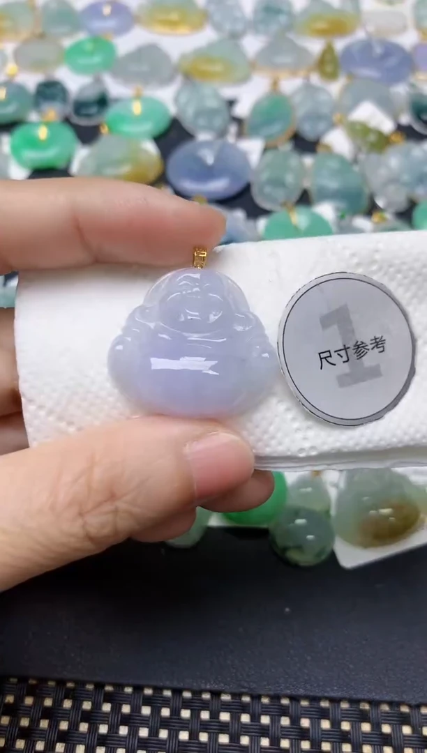 翡翠18K金镶嵌颈饰天然缅甸A货翡翠