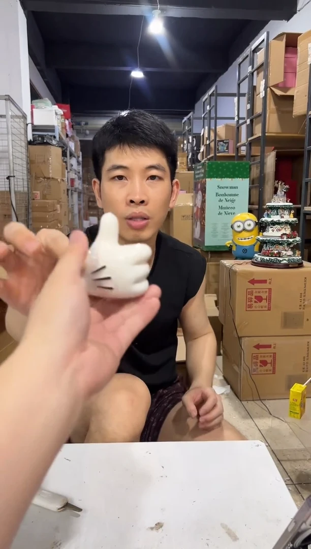 瓷片原盒米奇手牙刷架