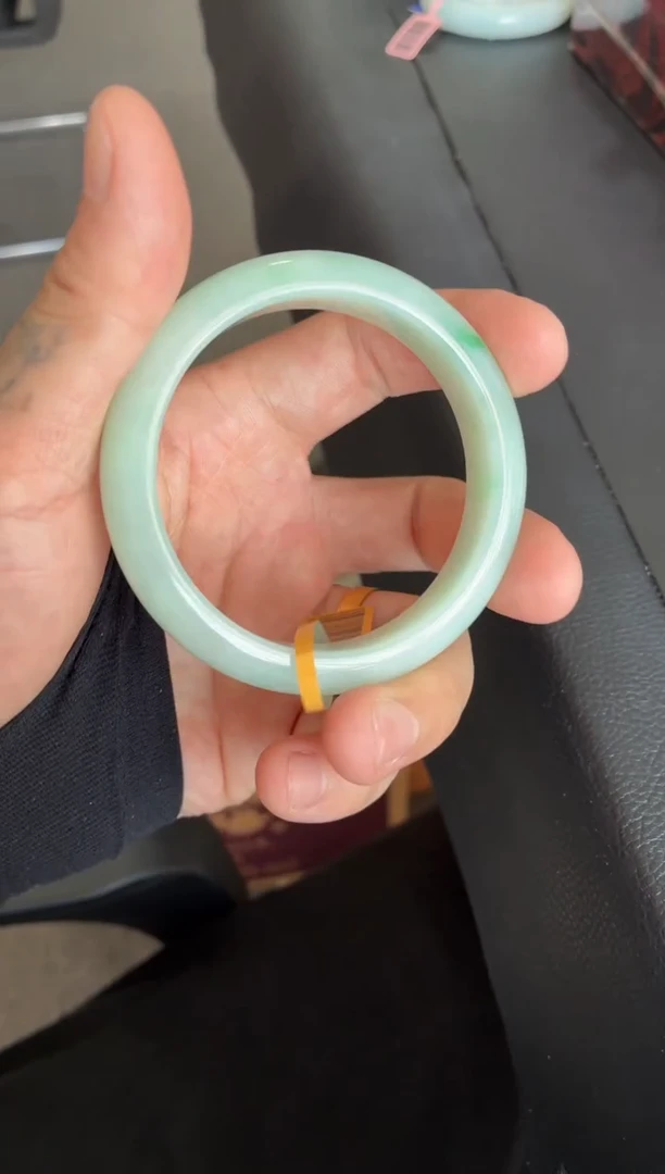 未镶嵌手镯翡翠（糯化晴底飘阳绿花正圈）19号