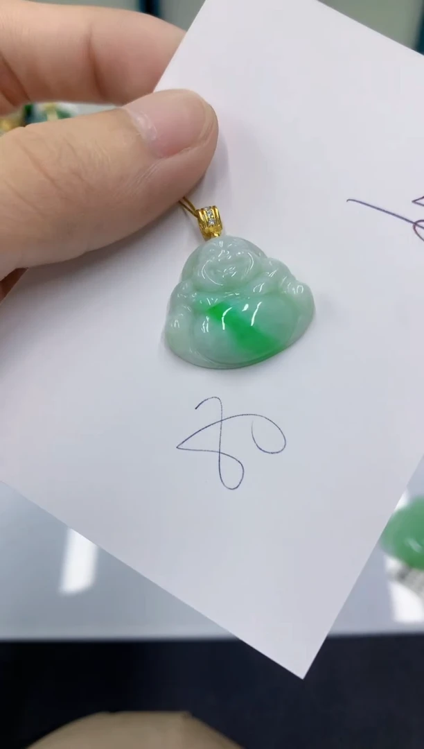 颈饰未镶嵌翡翠翡翠