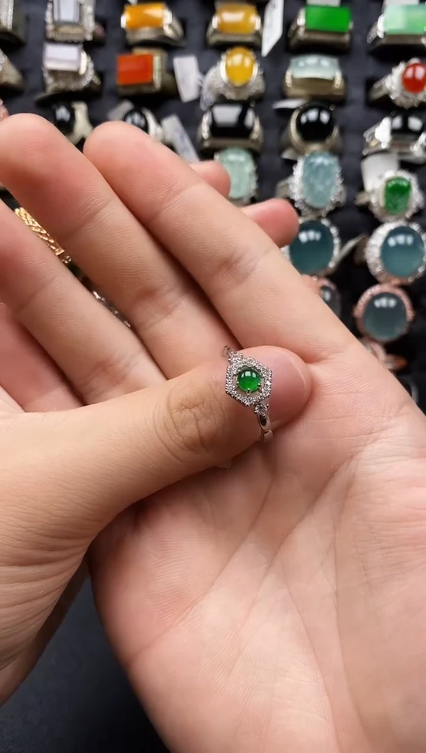 翡翠戒指银S925镶嵌纯天然A货翡翠