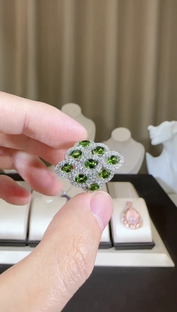 【闪购商品】透辉石戒指银S925镶嵌设计款