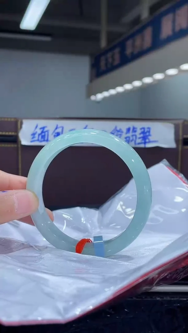 未镶嵌手镯翡翠12