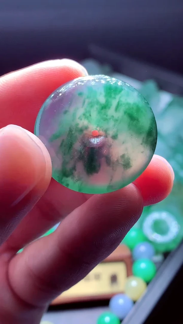 未镶嵌定制翡翠叶?毛货翡翠定制