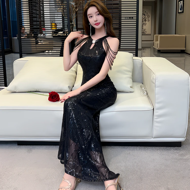 挂脖晚礼服女高级感宴会气质重工鱼尾长裙轻奢小众高端年会主持人