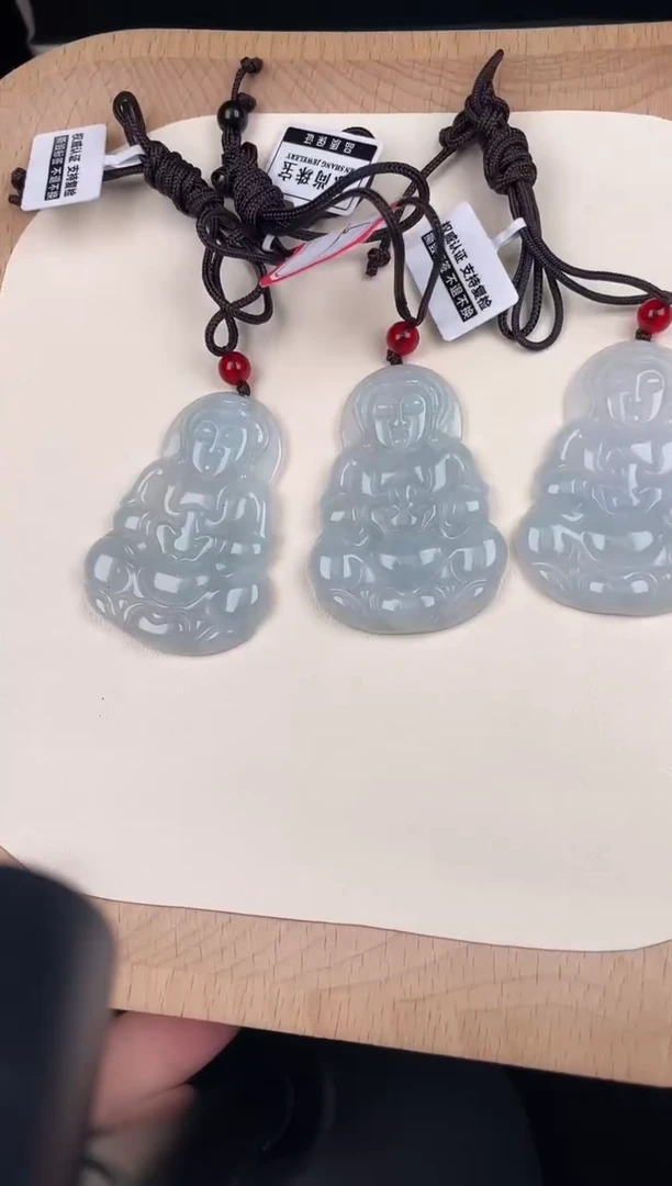 颈饰未镶嵌翡翠ZA013观音+送同款绳子（多样性发其一）