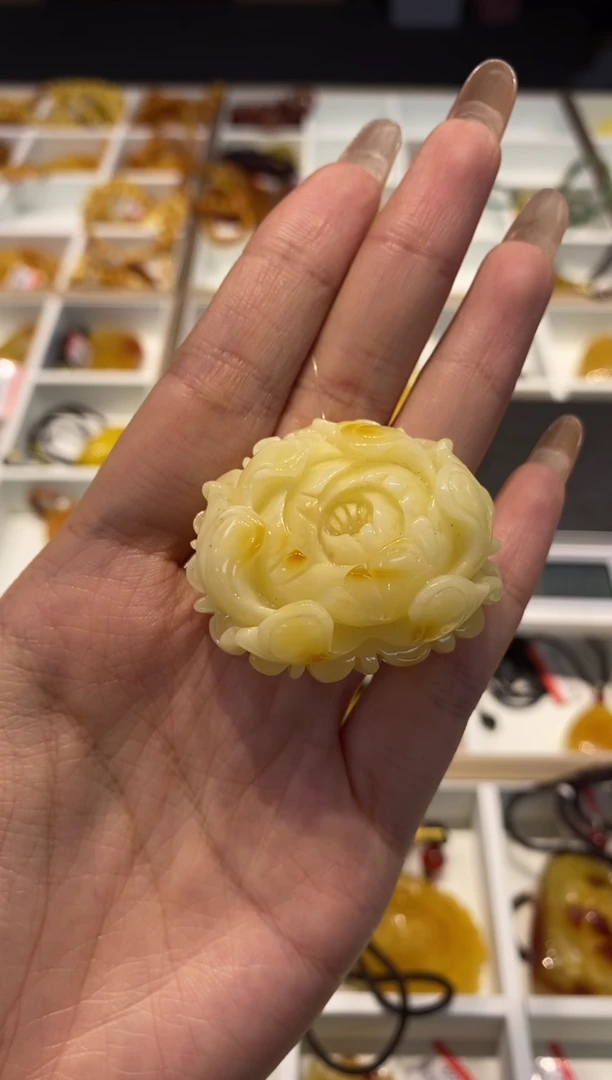 【闪购商品】琥珀颈饰未镶嵌吊坠