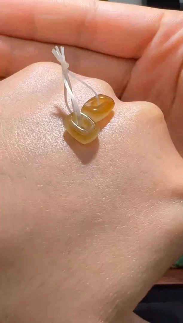 未镶嵌翡翠耳饰冰黄方糖
