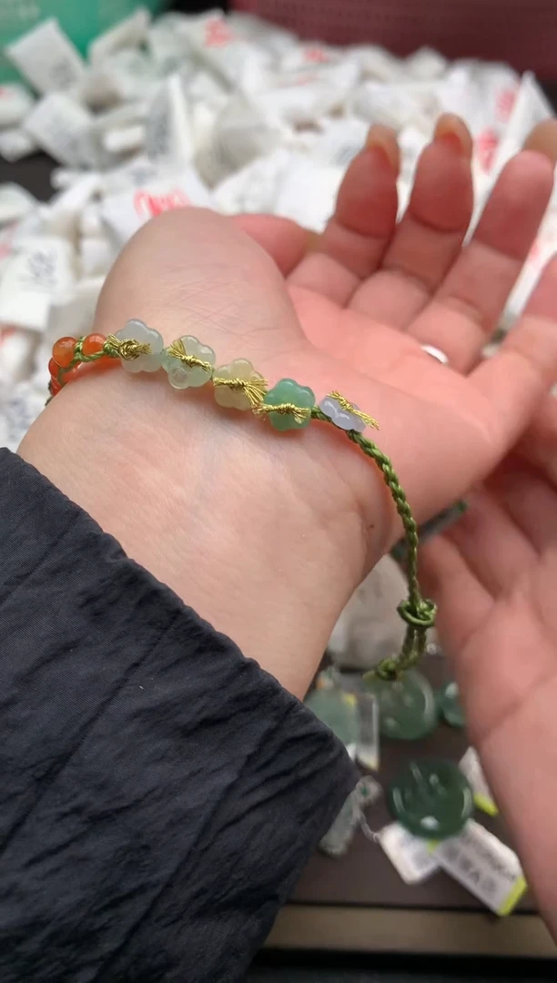 【闪购商品】翡翠手绳未镶嵌一