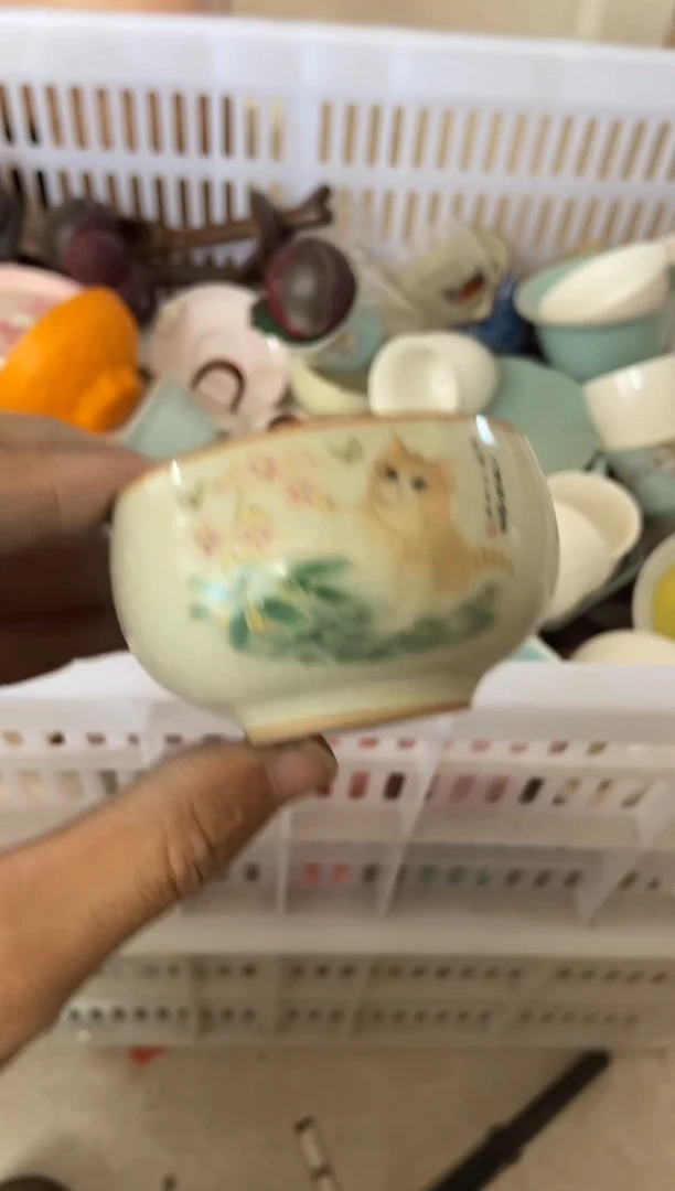 无运费险有瑕疵的摄影的产品有使用过的痕迹有点脏介意勿拍