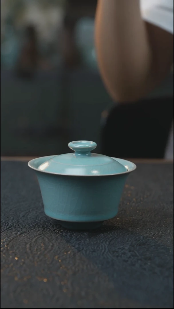 李*人马蹄盖碗 汝瓷 （拾汝）（天青）