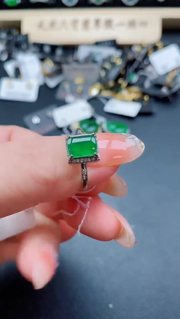 银S925镶嵌戒指翡翠1