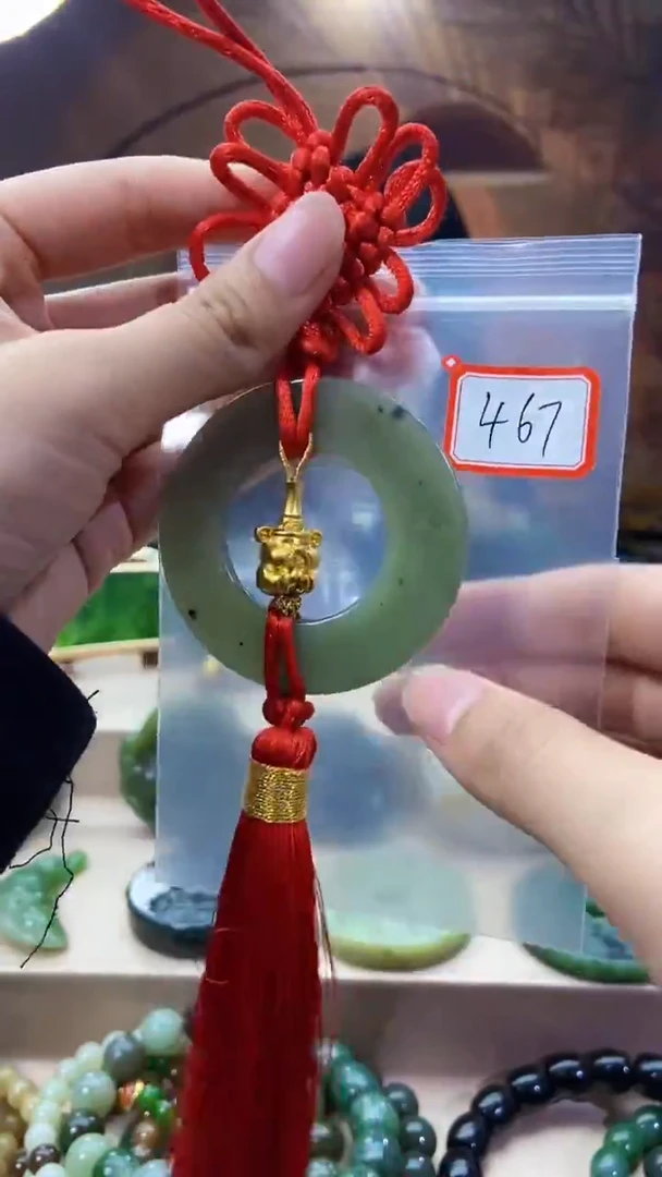 未镶嵌和田玉挂件1