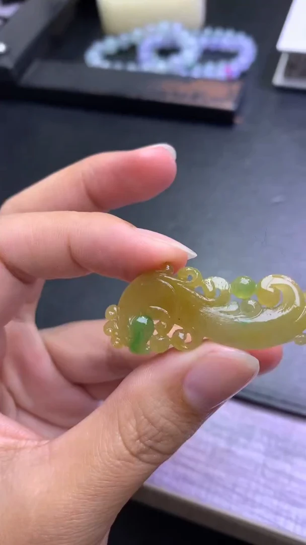 未镶嵌定制翡翠毛货