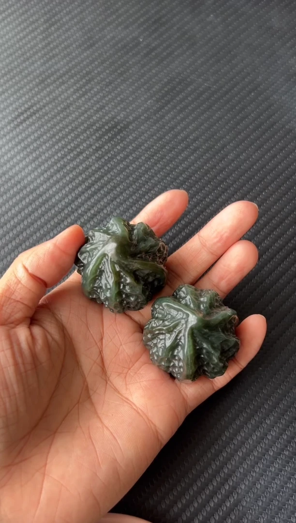 未镶嵌和田玉珠宝半成品且末微色差近矿核桃MJ