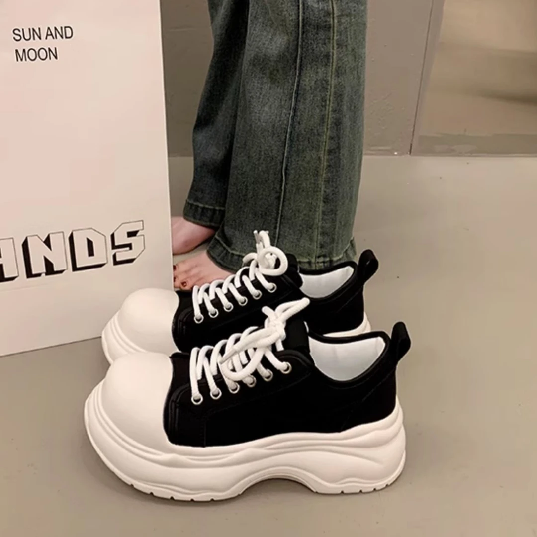 厚底小白鞋女大头丑萌面包鞋2025新款夏季女鞋子百搭爆款运动板鞋