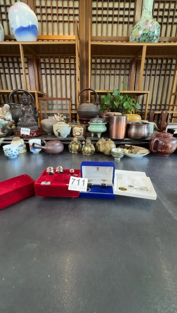 摆件旧**曲  注意：回流商品，默认有瑕，不退不换。
