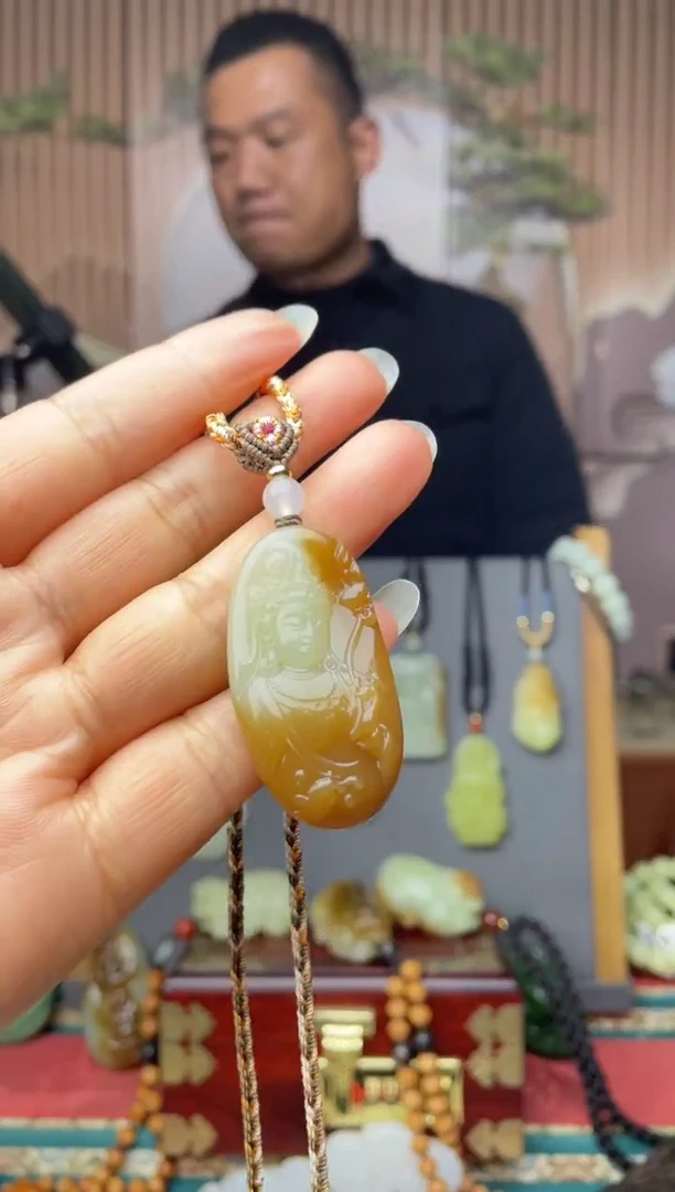 颈饰未镶嵌和田玉拍一发一