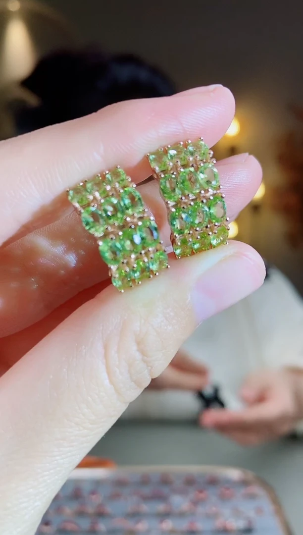 银S925镶嵌耳饰橄榄石耳饰