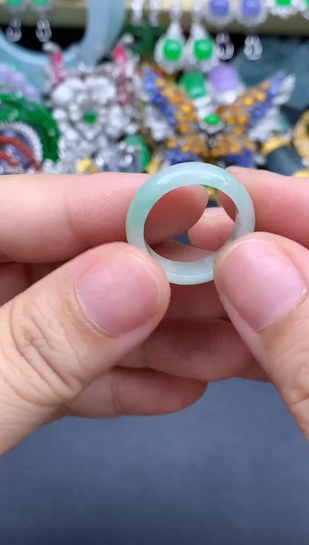 颈饰未镶嵌翡翠11-春日珠宝