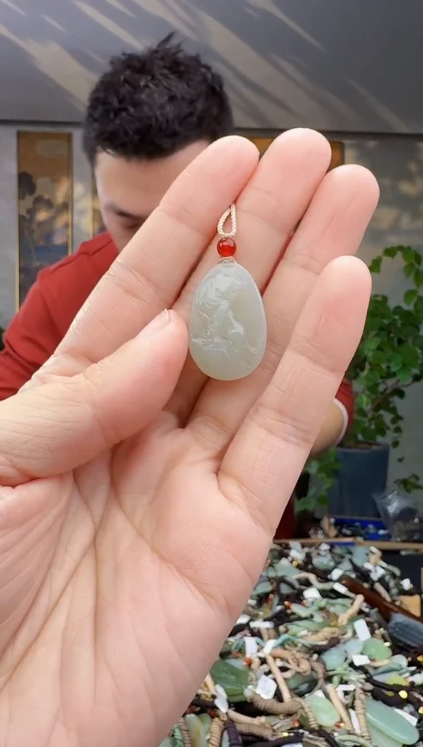 未镶嵌和田玉挂件拍一发一