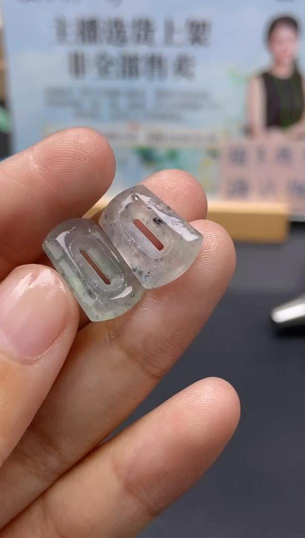 定制翡翠未镶嵌天然翡翠A货143