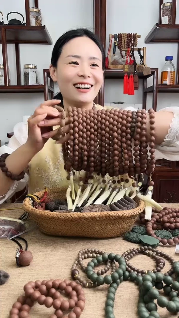 泥塑蝴蝶香方手串