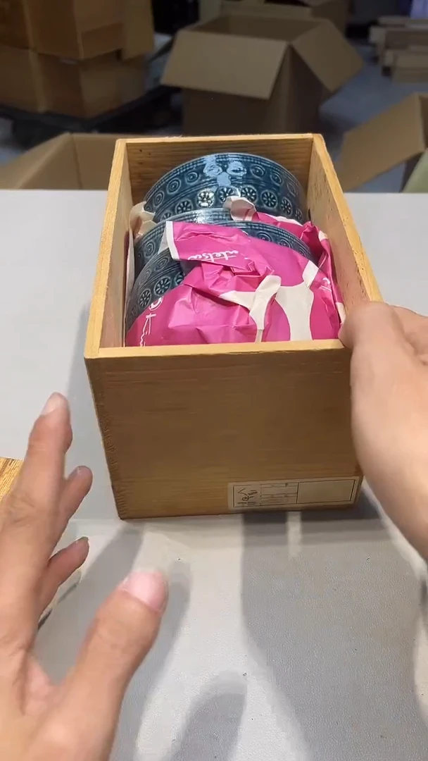 手工艺品琉璃潇**如城城工艺品中古店