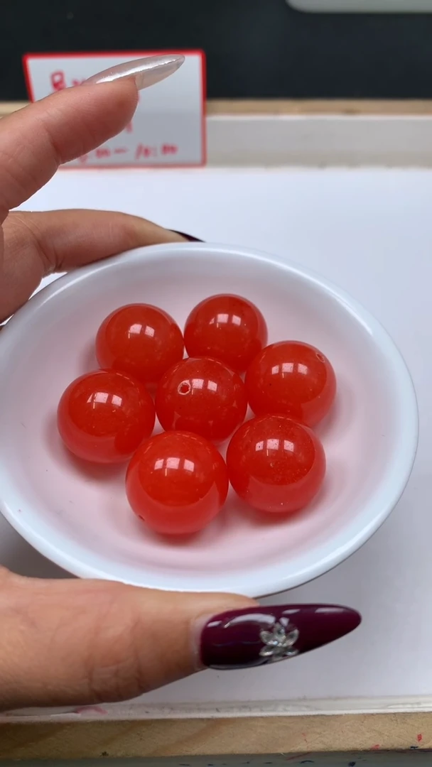 未镶嵌散珠南红玛瑙E213 保山 南红20mm1个8.8元