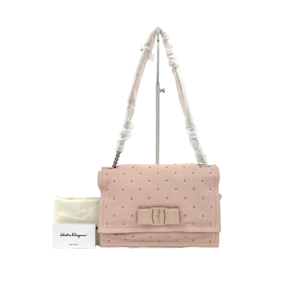 妃鱼/菲拉格慕/95新/包包/市场价12000/250118XZ0010