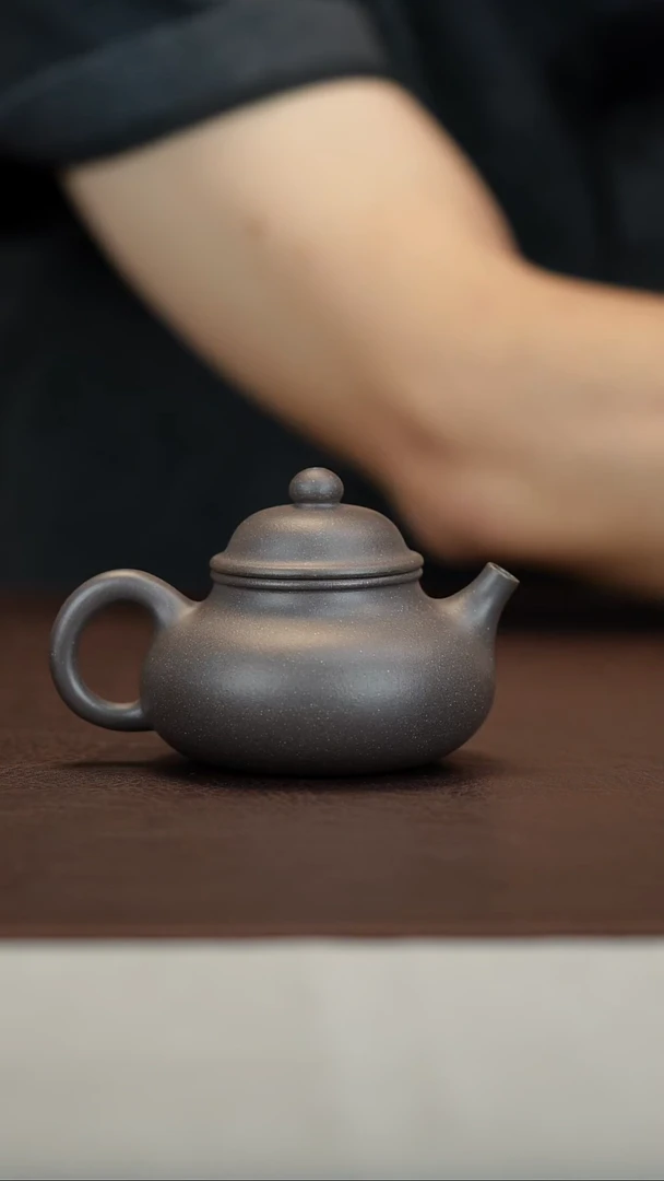 茶壶紫砂原矿千禧紫泥容天150cc