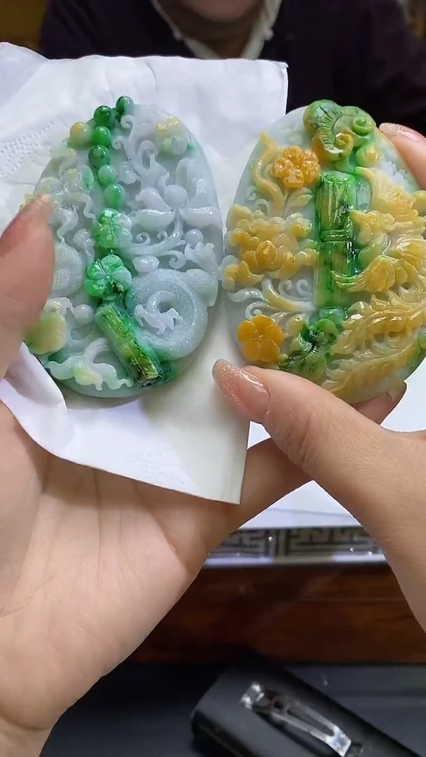 未镶嵌定制翡翠08/0103/W一对