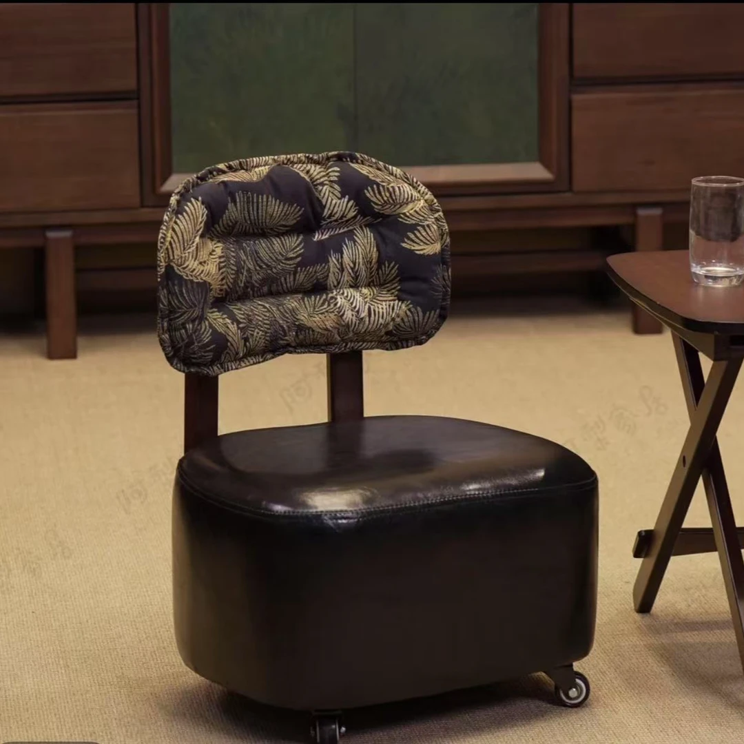 【阿梨专属】万向轮小凳子家用高级感滑轮矮凳换鞋凳靠背小椅溜溜椅