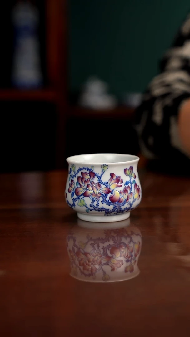 空山明月新斗彩玉兰