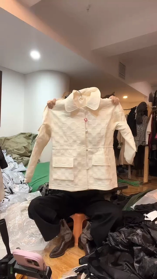 外套 S码 90-135斤