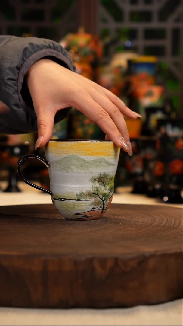 油画    釉下彩   杯子